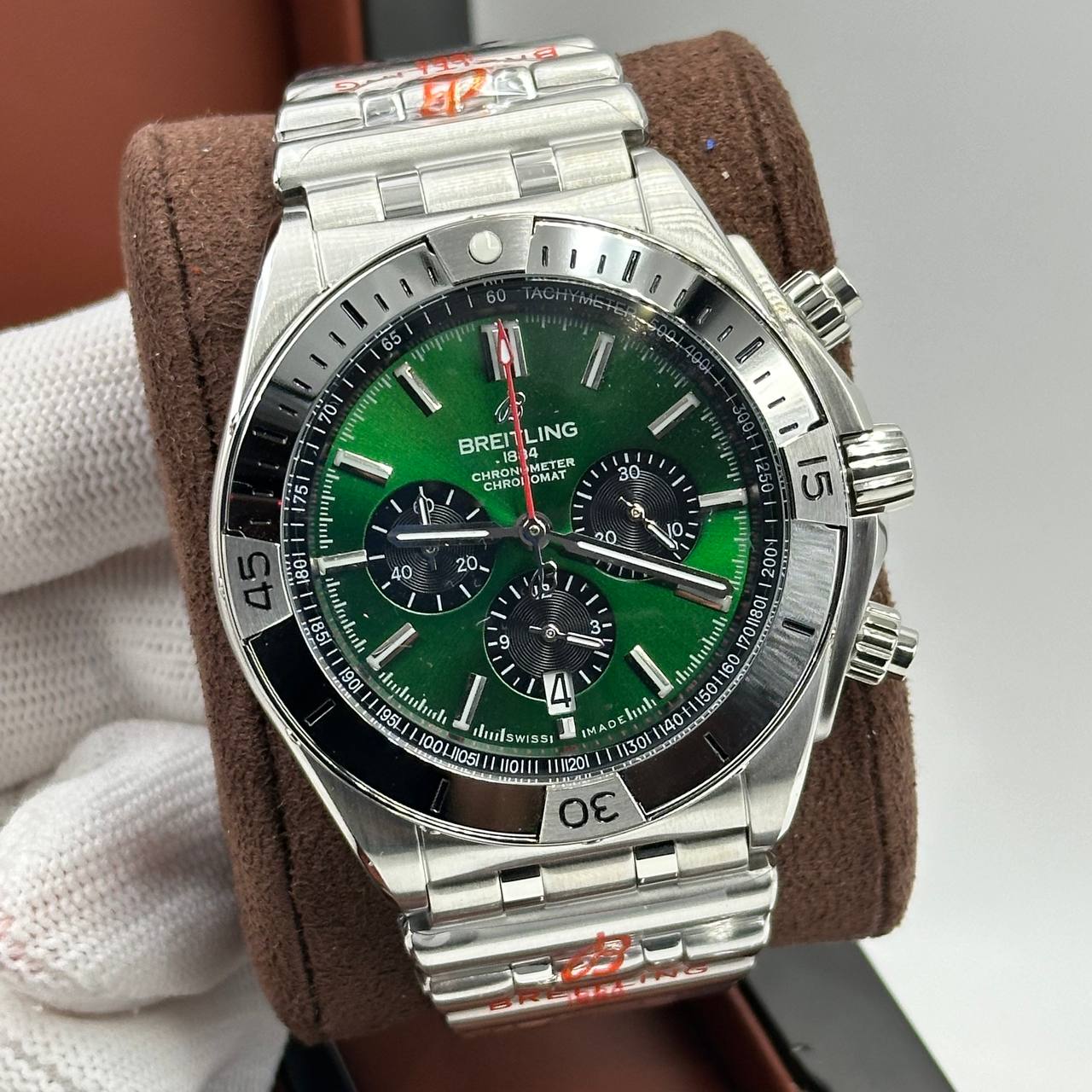 Мощные часы Breitling - Chronomat