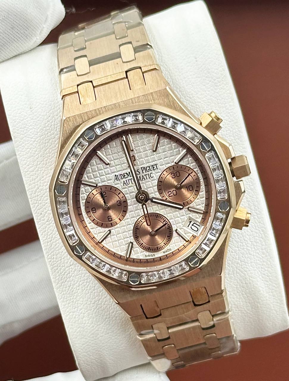 Женские часы Audemars Piguet Royal Oak Chronograph