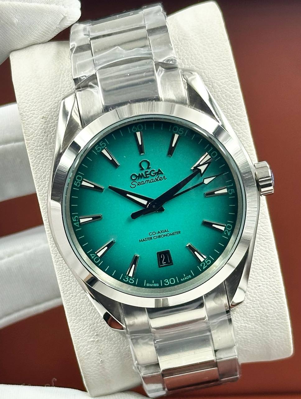 Женские часы Omega Seamaster Aqua Terra
