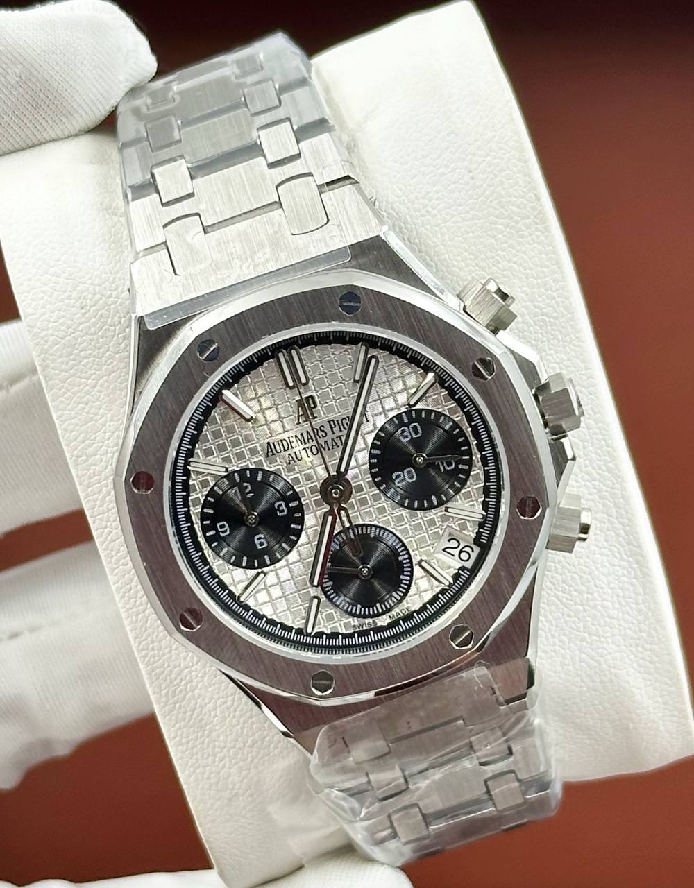 Женские часы Audemars Piguet Royal Oak Chronograph