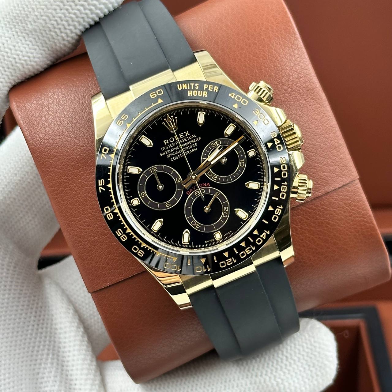 Шикарные часы Rolex - Daytona