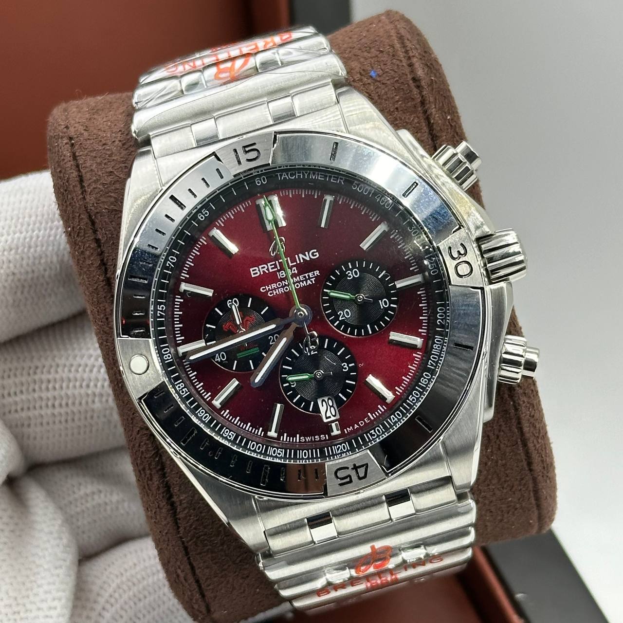 Мощные часы Breitling - Chronomat
