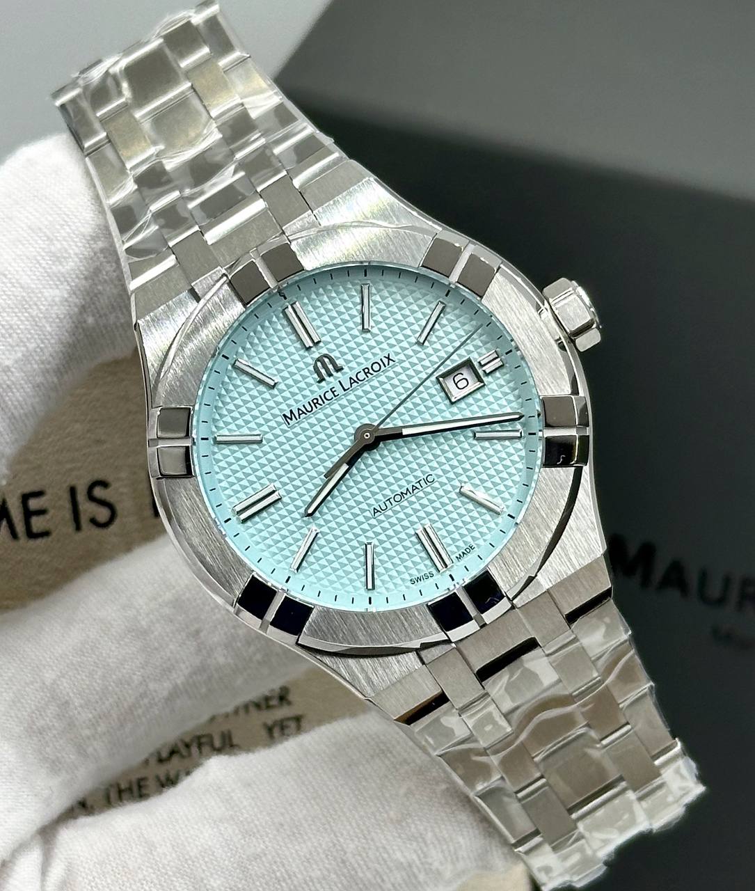 Популярные Часы Maurice Lacroix AikonA utomatic Limited Summer Edition