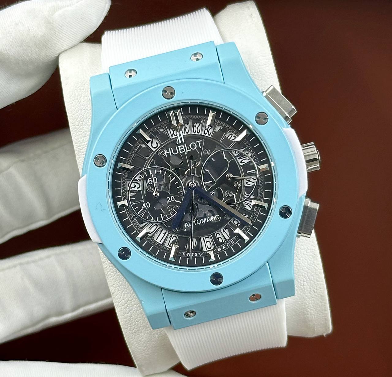 Стильные часы Hublot - Classic Fusion Chronograph