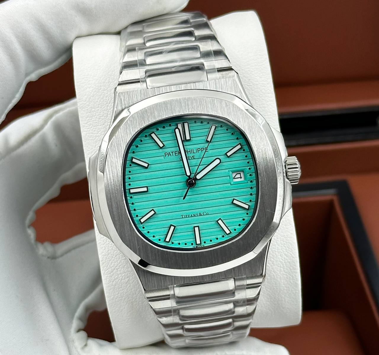 Популярные часы Patek Philippe - Nautilus