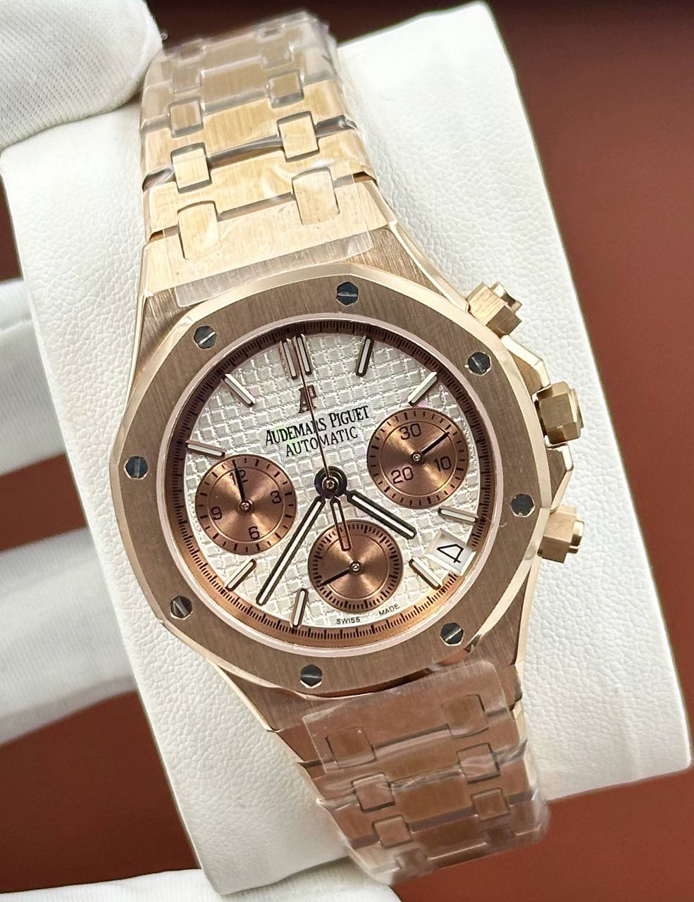 Женские часы Audemars Piguet Royal Oak Chronograph