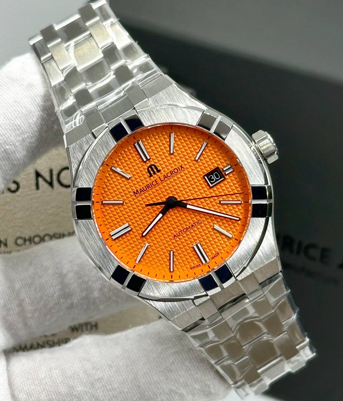 Популярные Часы Maurice Lacroix Aikon Automatic Date