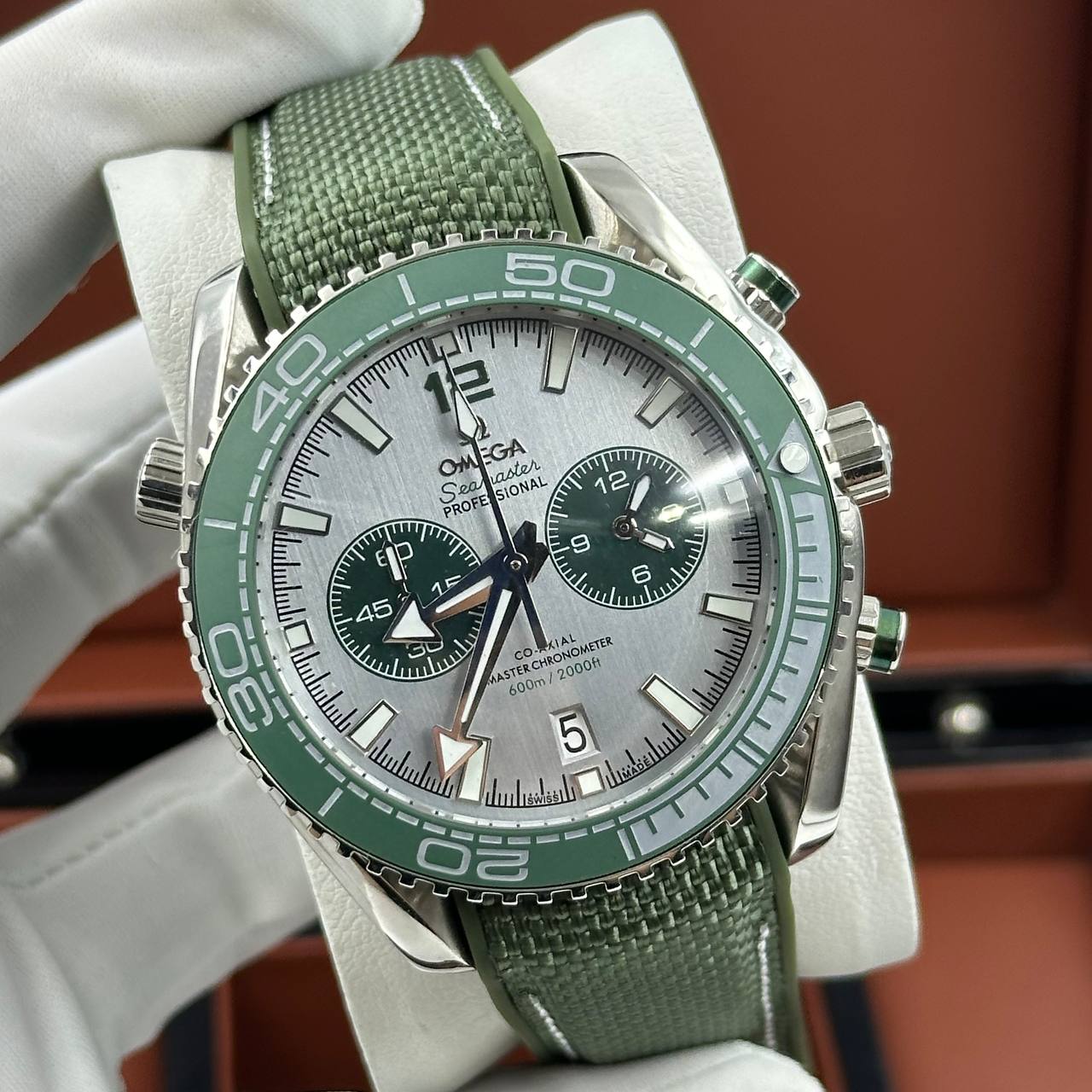 Мужские часы Omega Seamaster Planet Ocean Chronograph