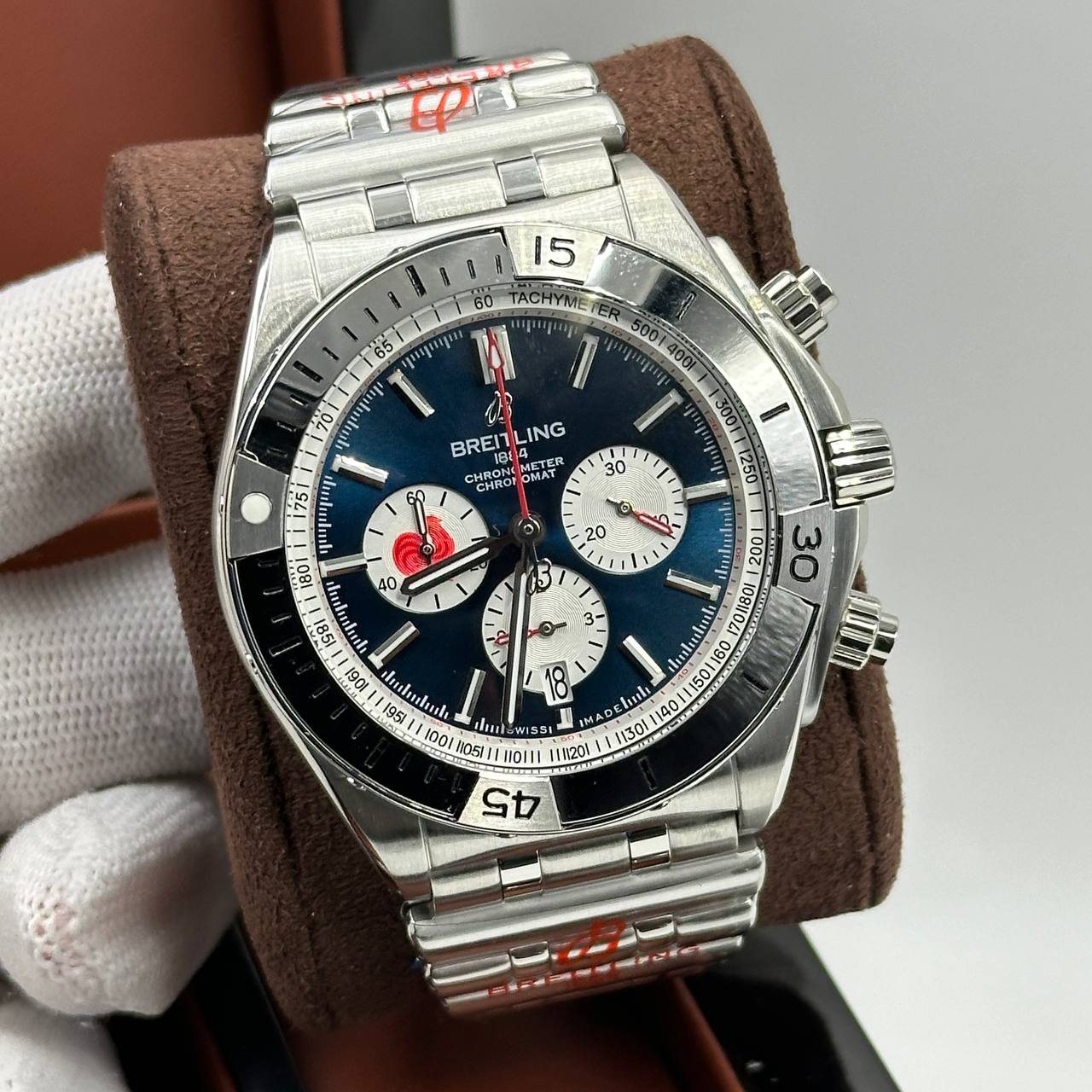 Мощные часы Breitling - Chronomat