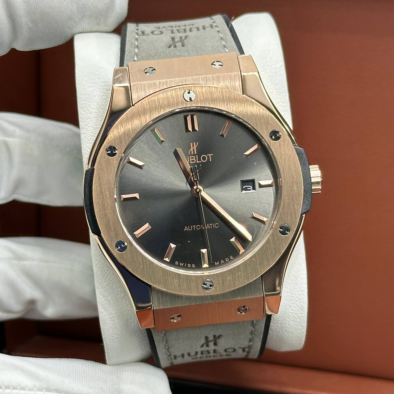 Классические часы Hublot - Classic Fusion