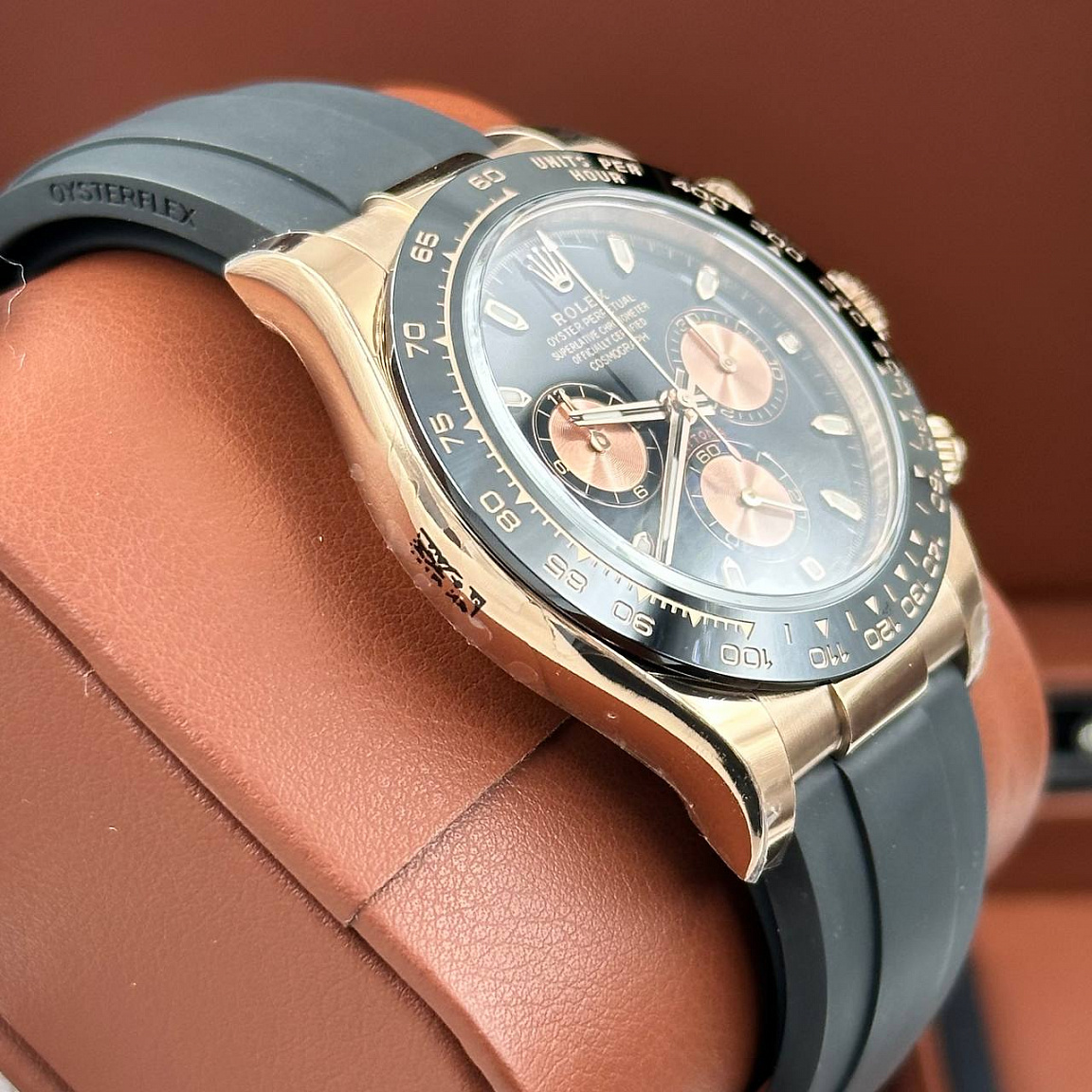 Шикарные часы Rolex - Daytona