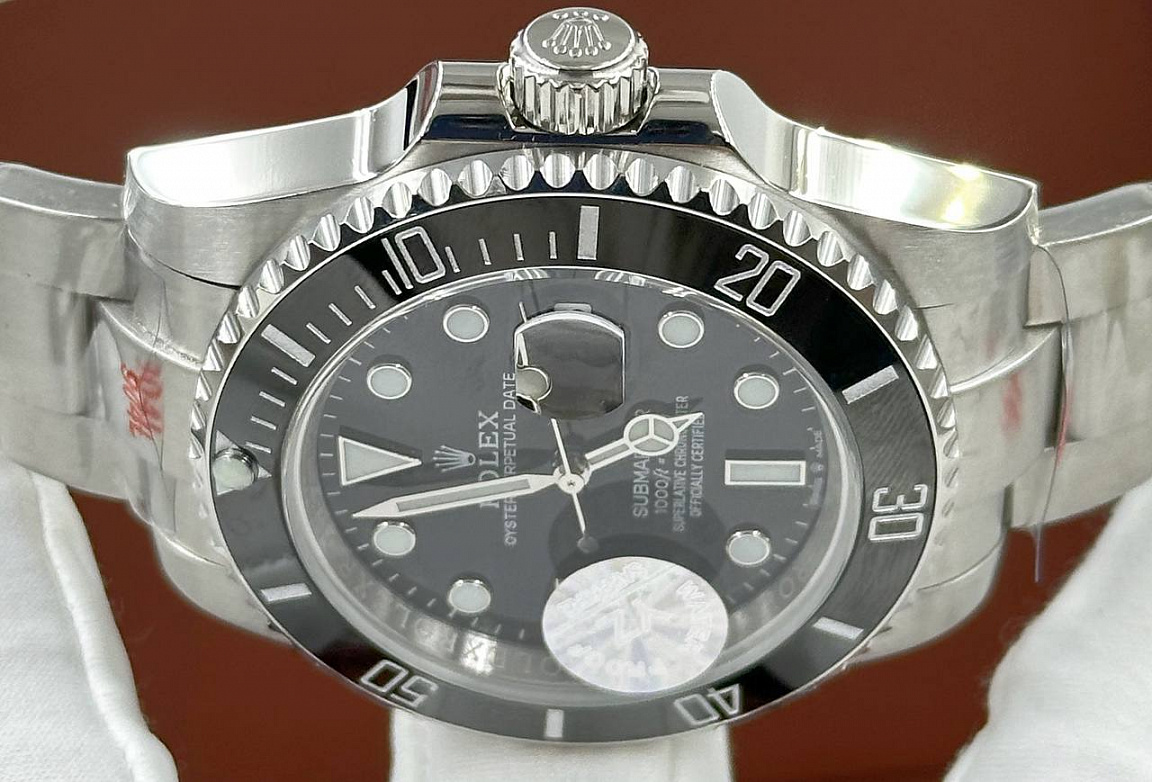 Популярные часы Rolex - Oyster Perpetual Submariner