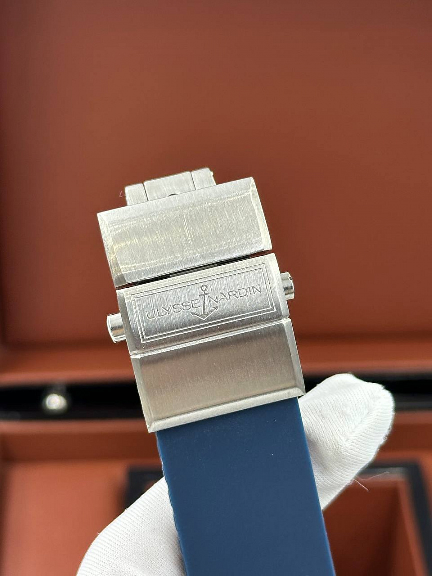 Механические часы Ulysse Nardin Maxi Marine