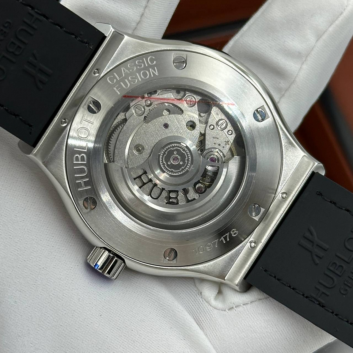 Классические часы Hublot - Classic Fusion