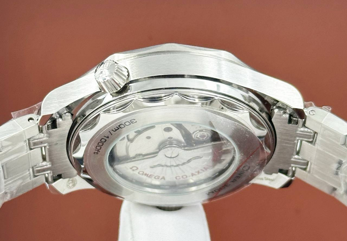 Мужские часы Omega Seamaster