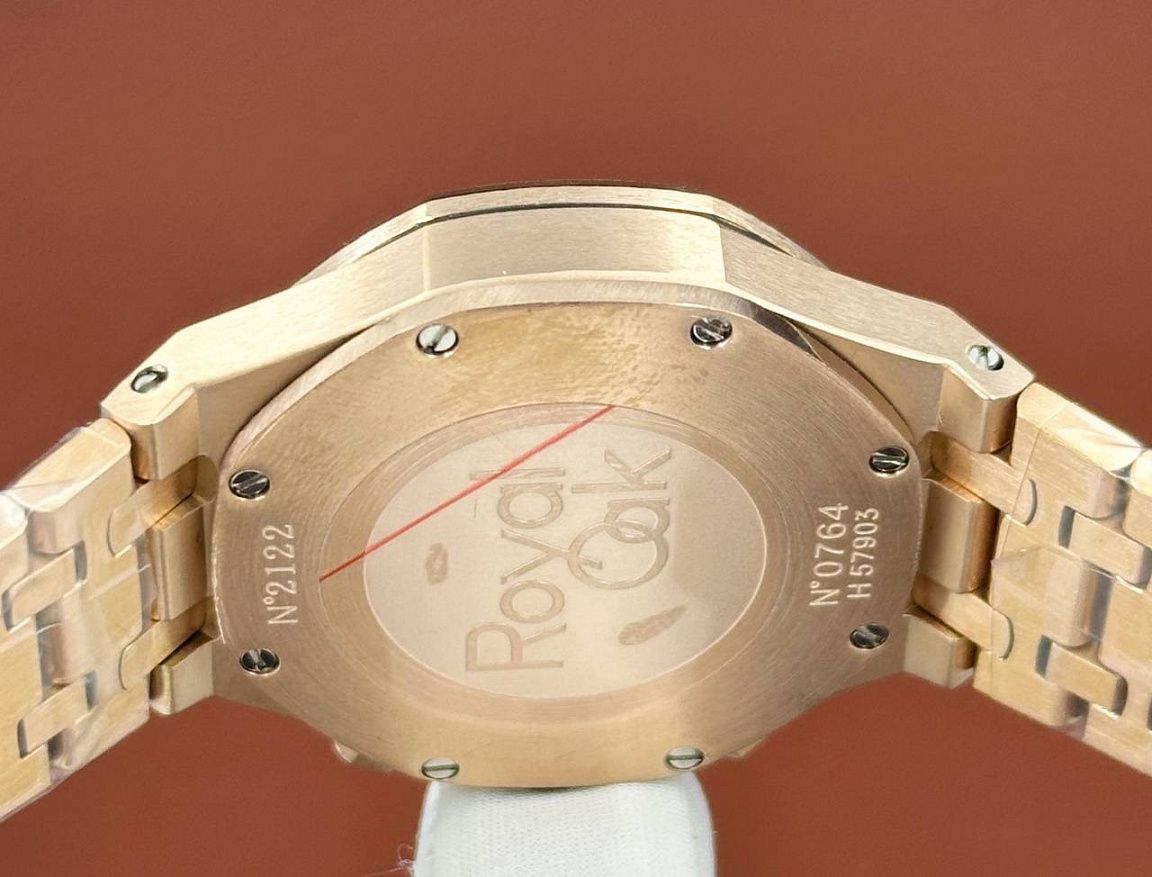 Женские часы Audemars Piguet Royal Oak Chronograph