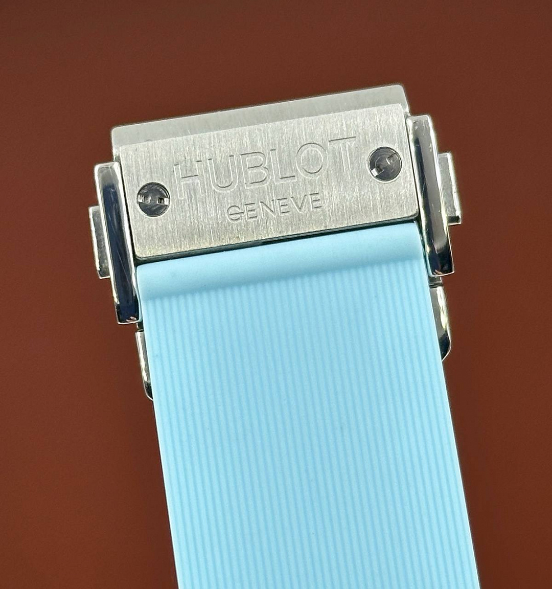 Стильные часы Hublot - Classic Fusion Chronograph