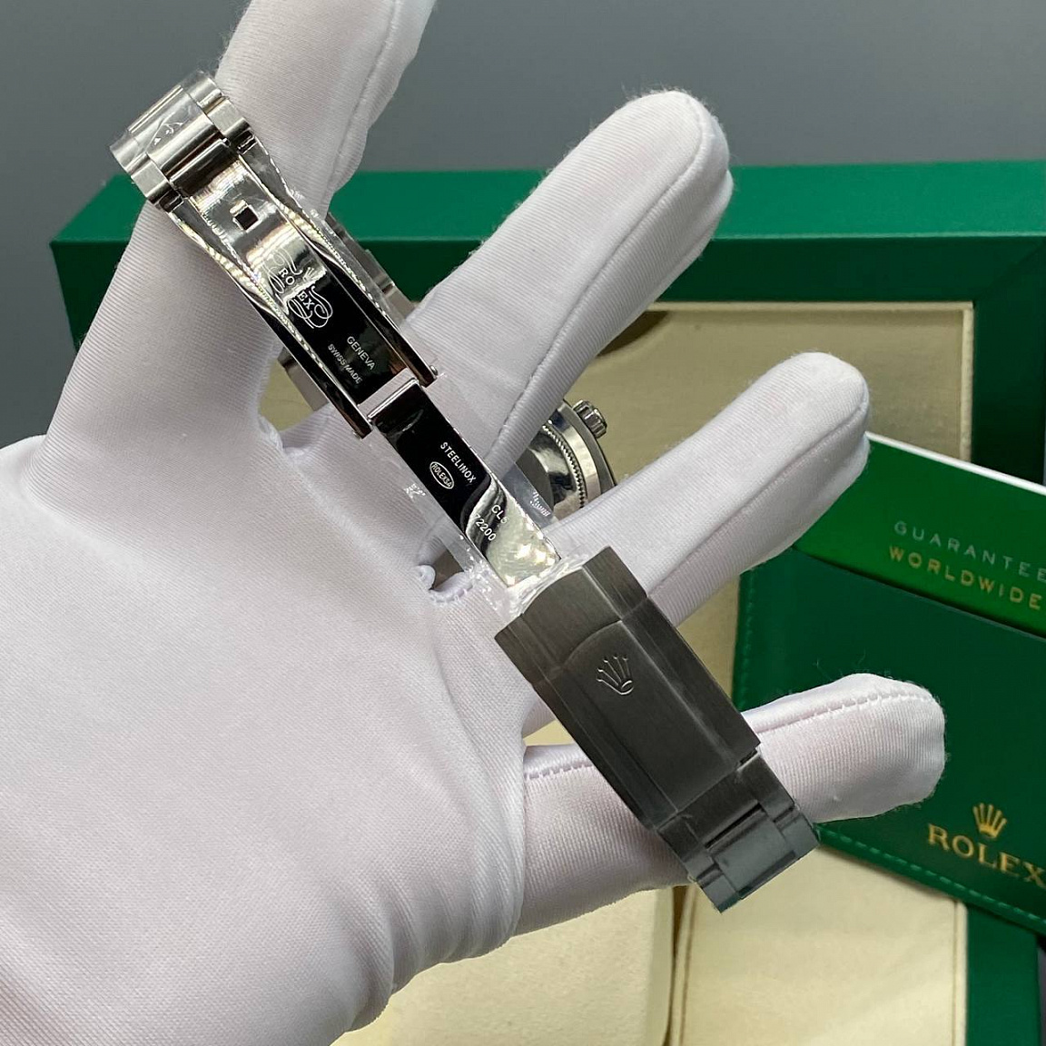 Rolex Oyster Perpetual стальные 41 мм шампань