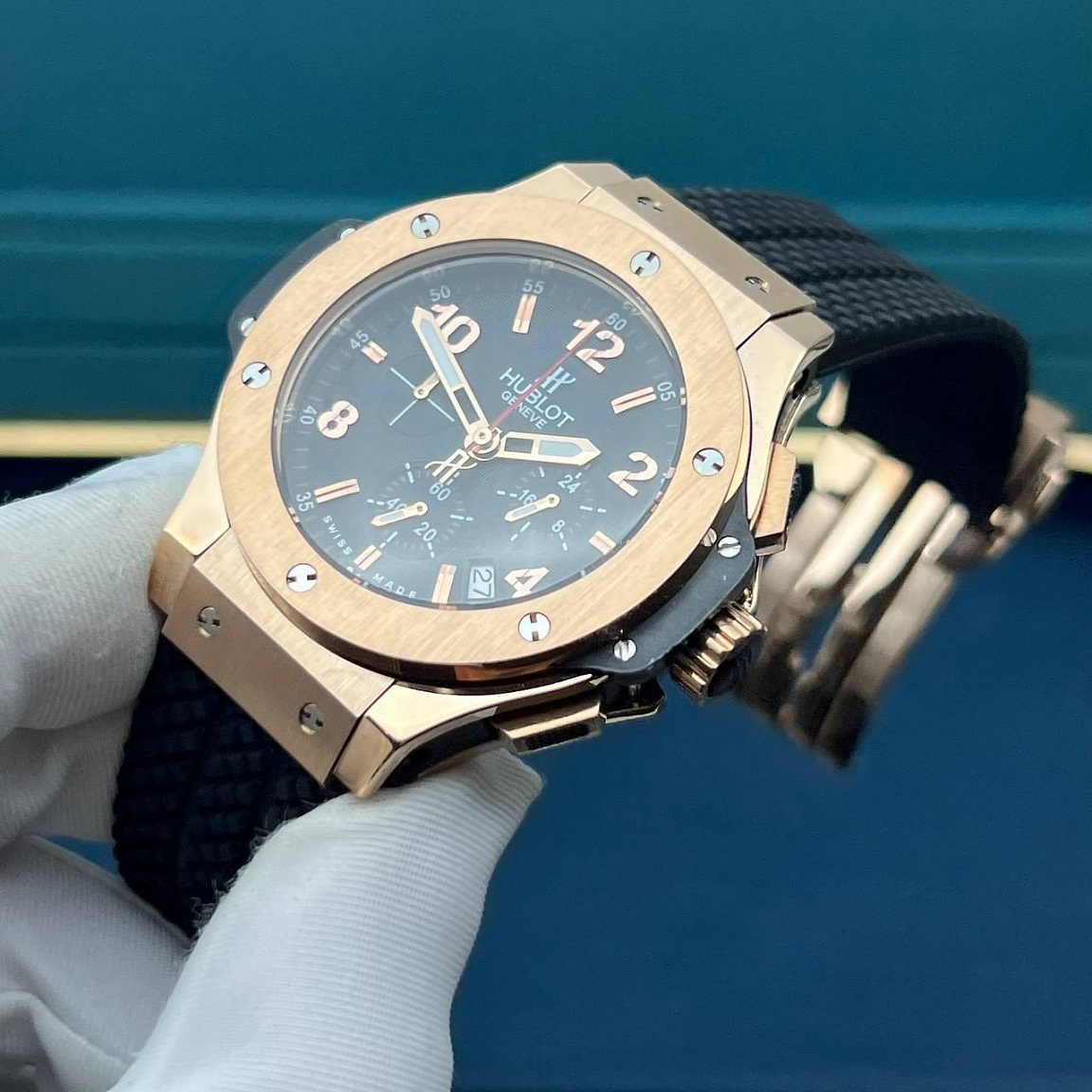 Hublot Big Bang 44 мм с кварцевым хронографом Miyota OS20, чёрным циферблатом и каучуковым ремешком