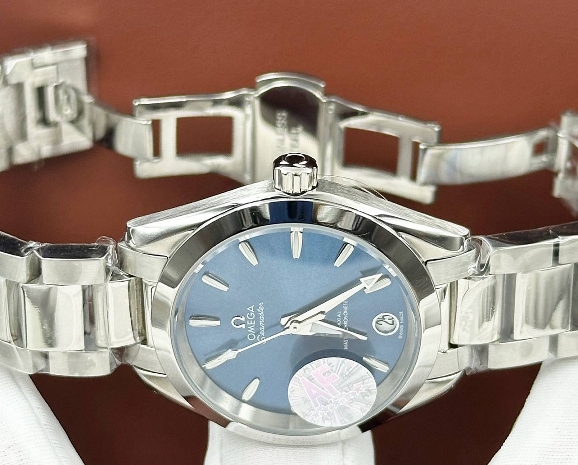 Женские часы Omega Seamaster Aqua Terra