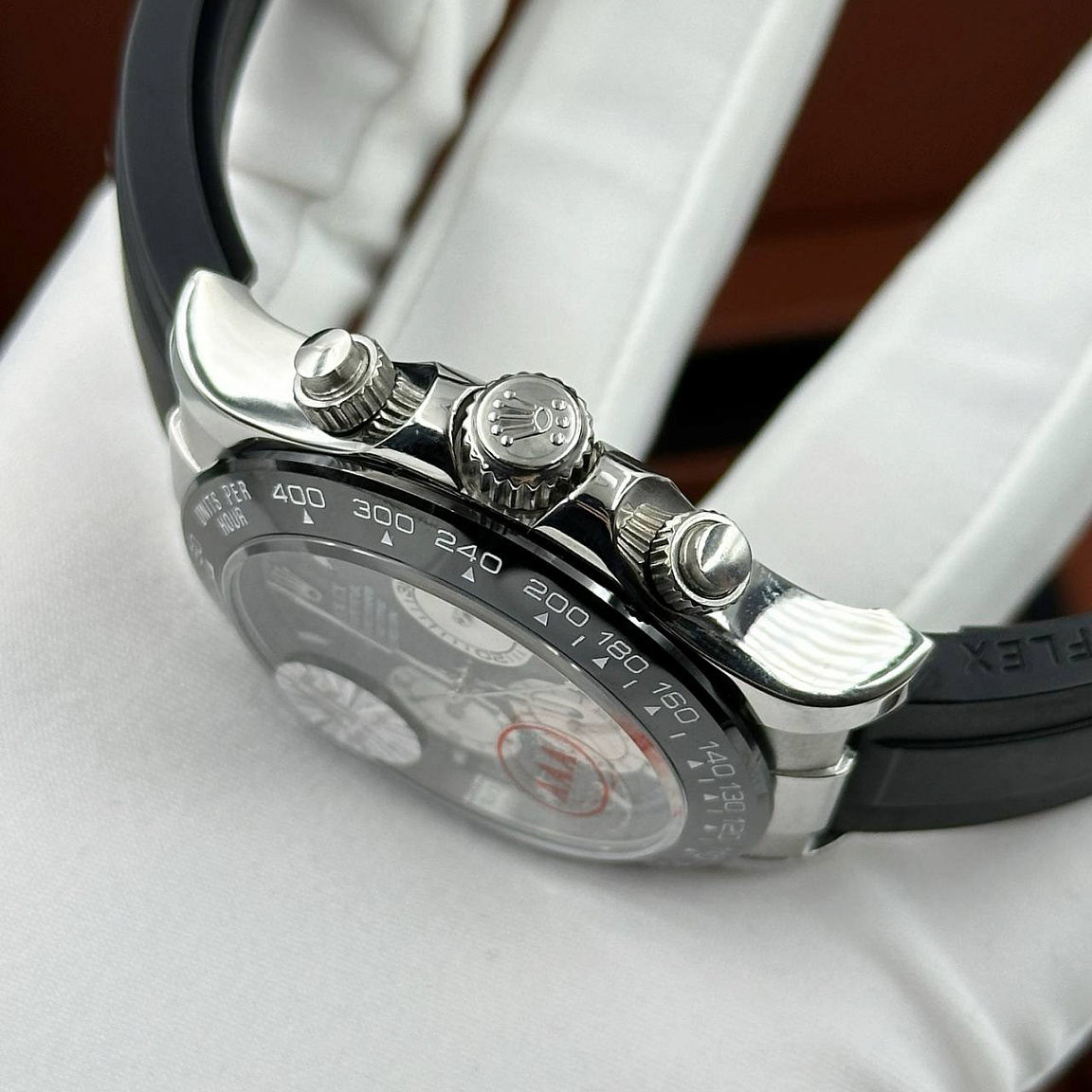 Шикарные часы Rolex - Daytona
