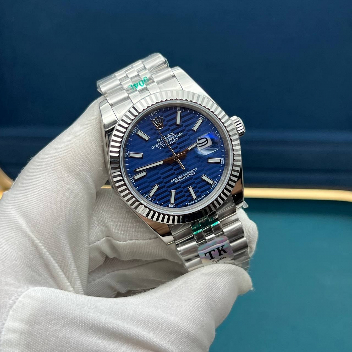 Rolex Datejust 41 мм: синий циферблат, дата под линзой, корпус и браслет из стали 316L с покрытием