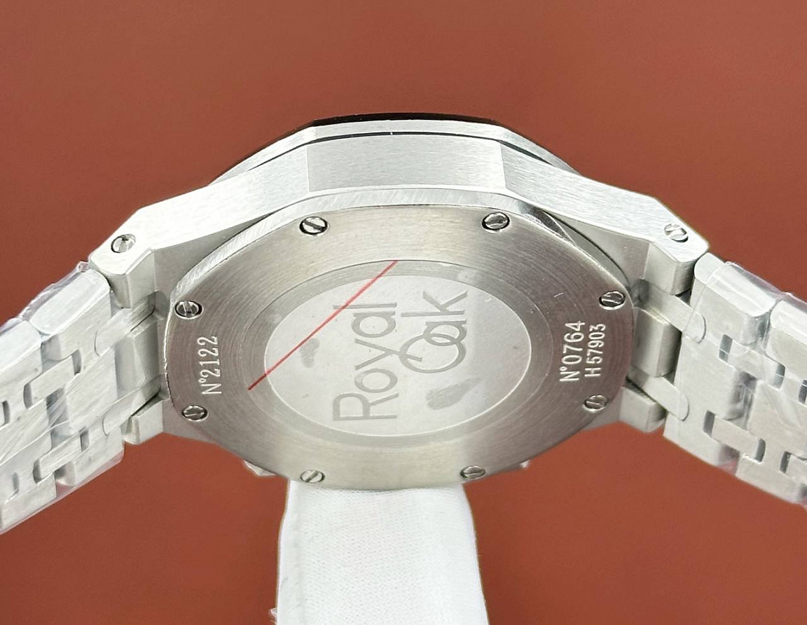 Женские часы Audemars Piguet Royal Oak Chronograph