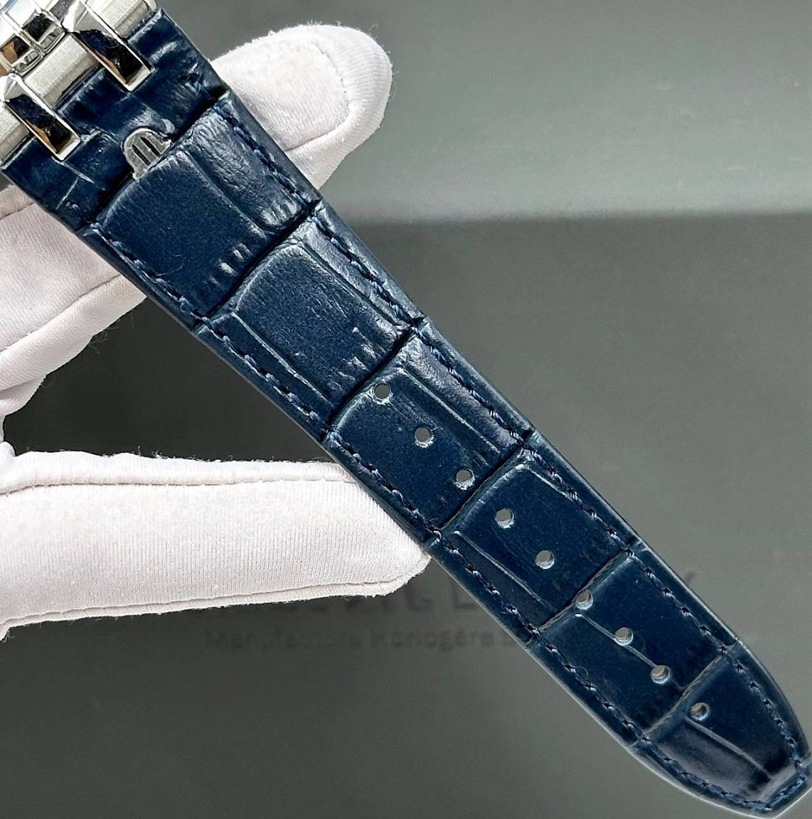 Популярные часы Maurice Lacroix Aikon Chronograph