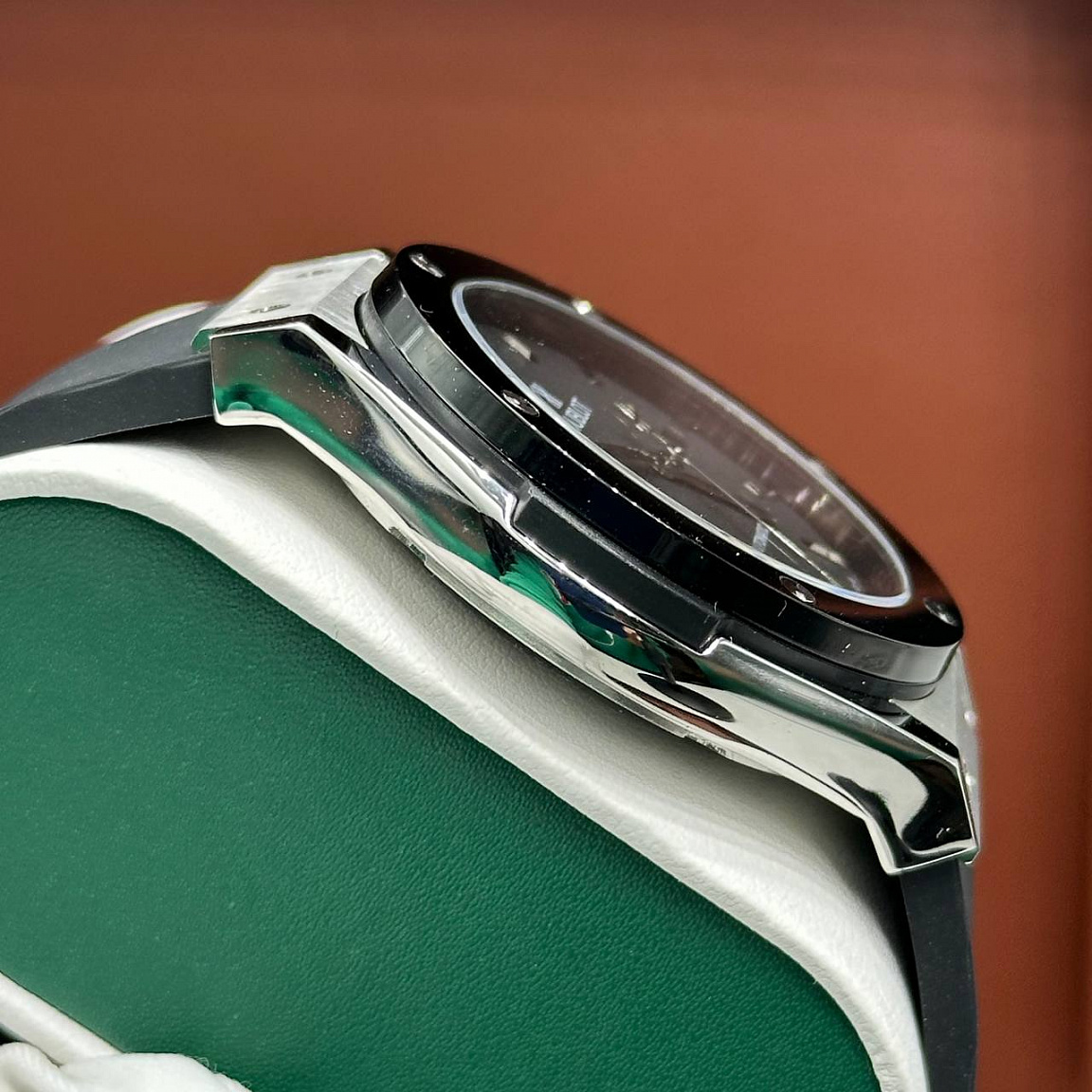 Классические часы Hublot - Classic Fusion