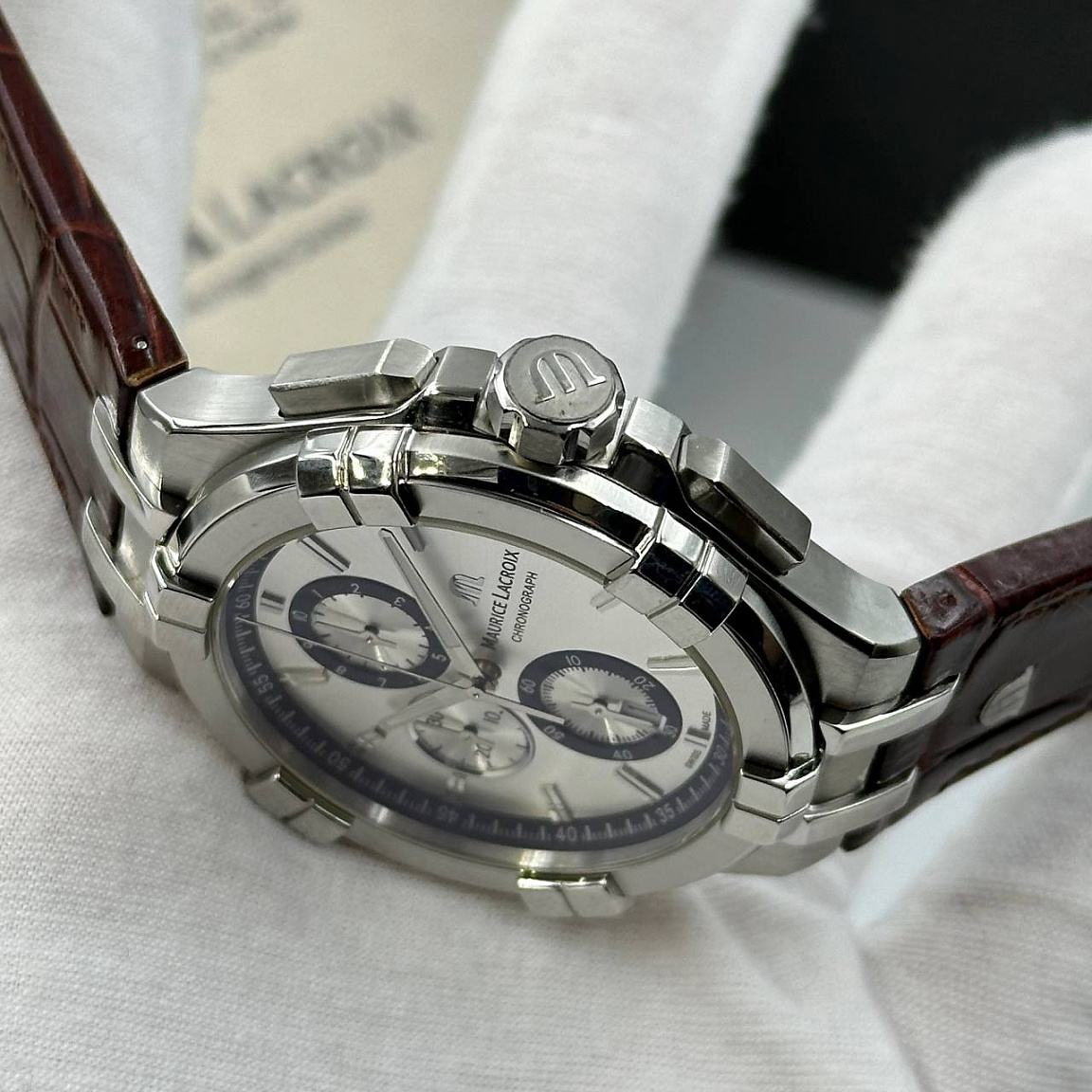 Популярные часы Maurice Lacroix Watch Aikon Chronograph