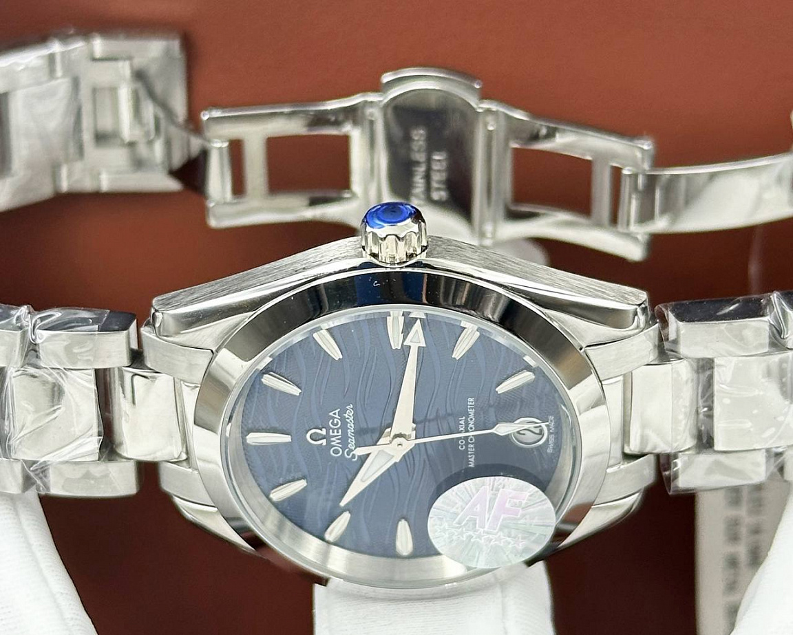 Женские часы Omega Seamaster Aqua Terra