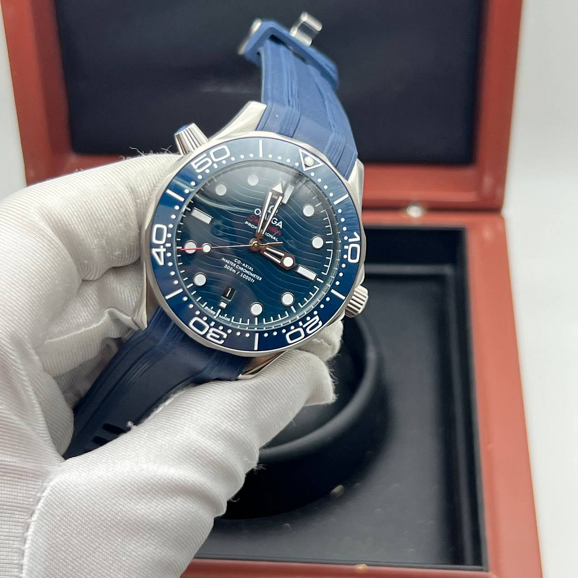 Мужские часы Omega Seamaster Diver 300м