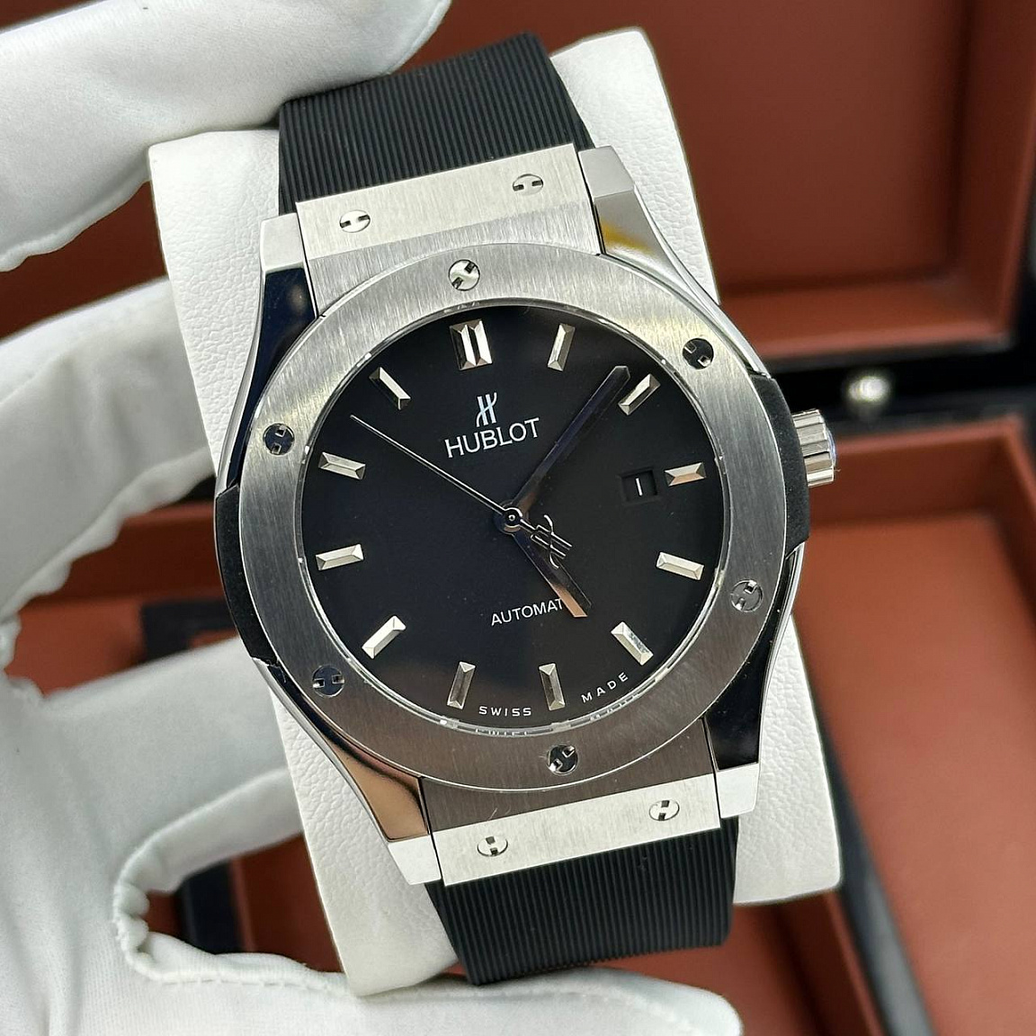 Классические часы Hublot - Classic Fusion