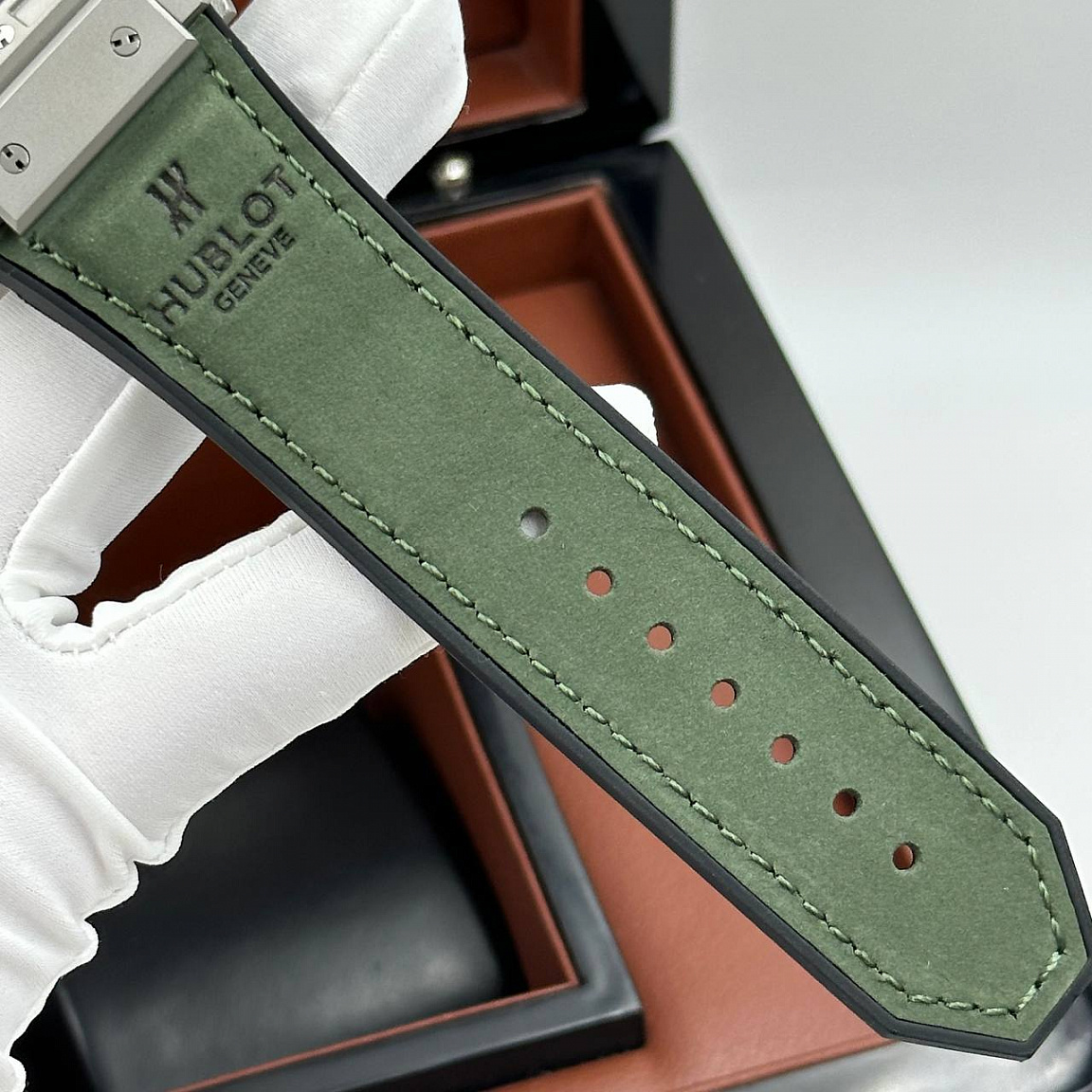 Популярные часы Hublot - Spirit Of Big Bang