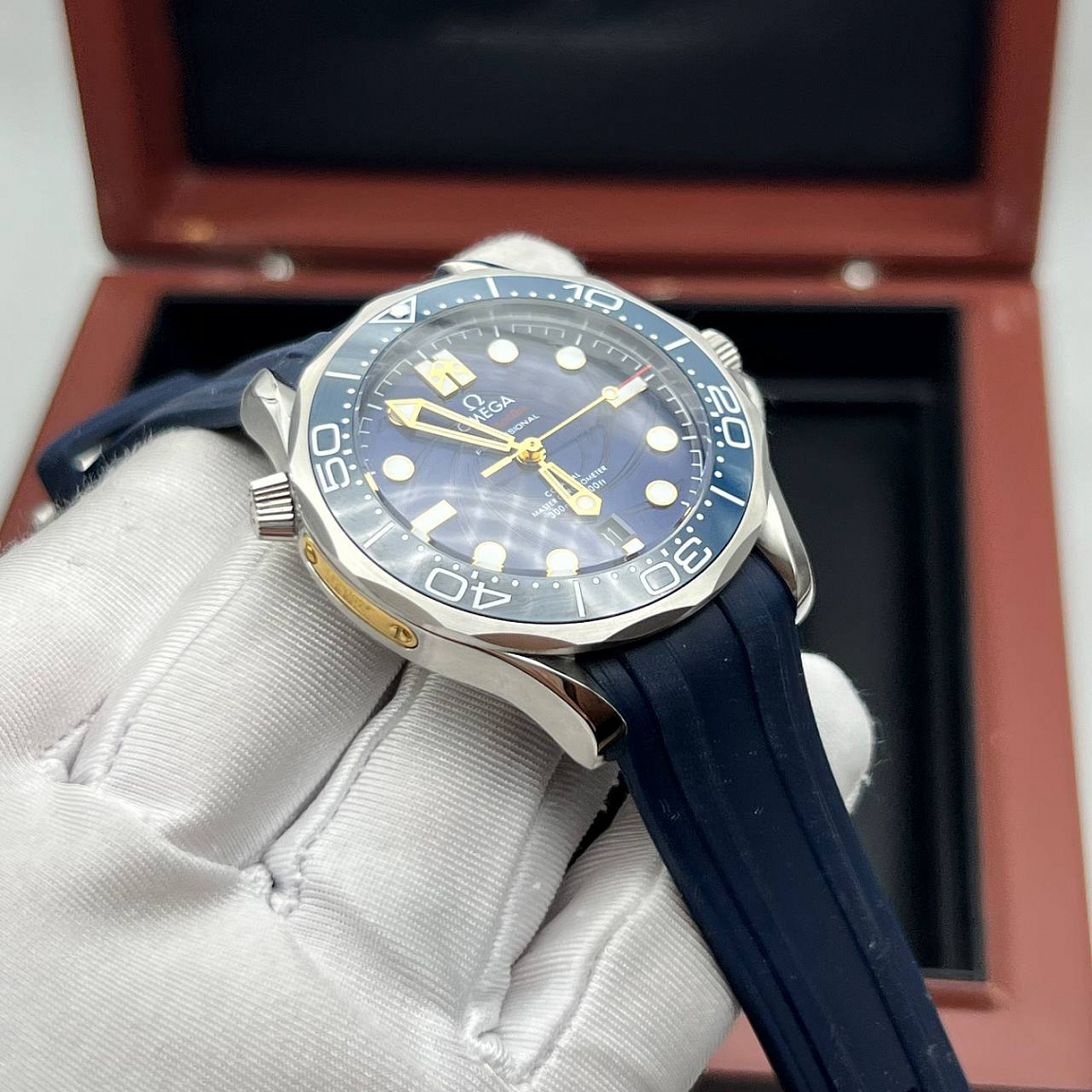 Мужские часы Omega Seamaster Diver 300м