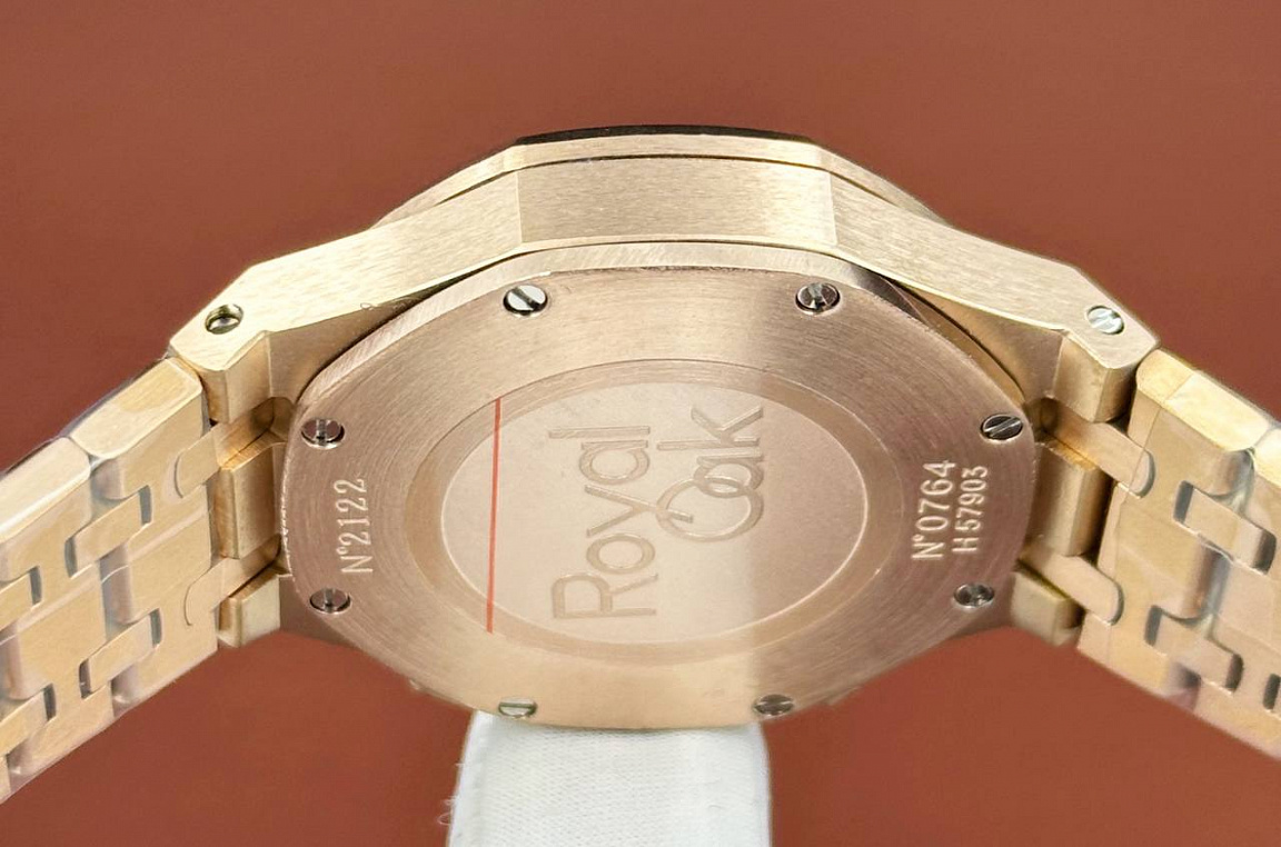 Женские часы Audemars Piguet Royal Oak Chronograph