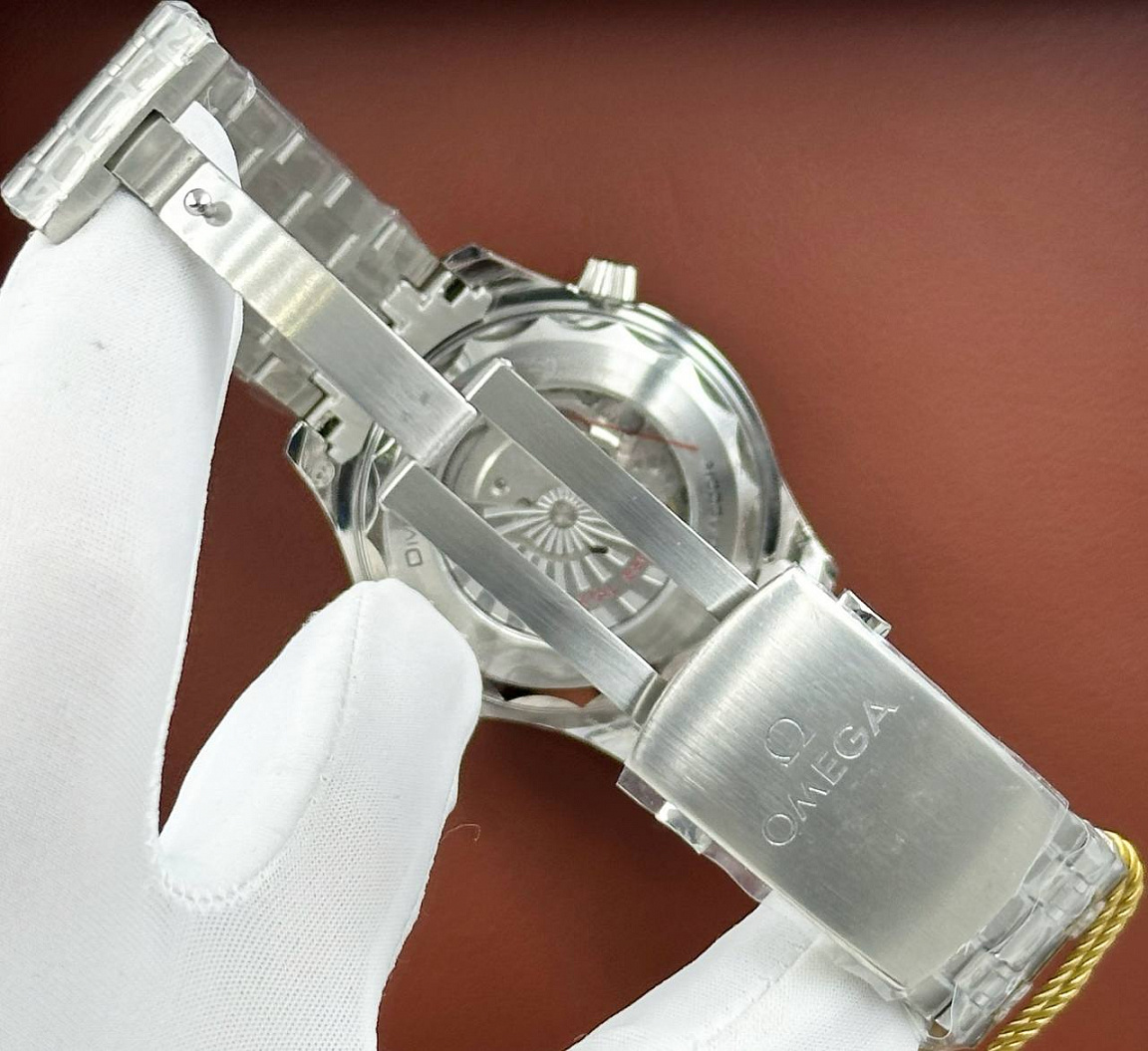 Мужские часы Omega Seamaster