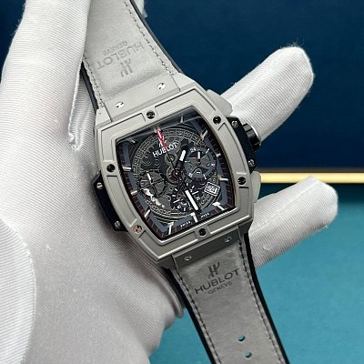 Премиальные часы Hublot Spirit of Big Bang Chronograph Flyback 45 мм