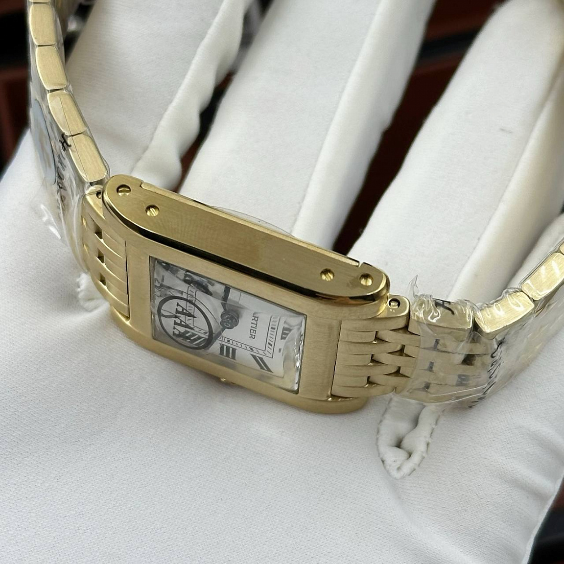 Часы Cartier - Tank Normale 26мм