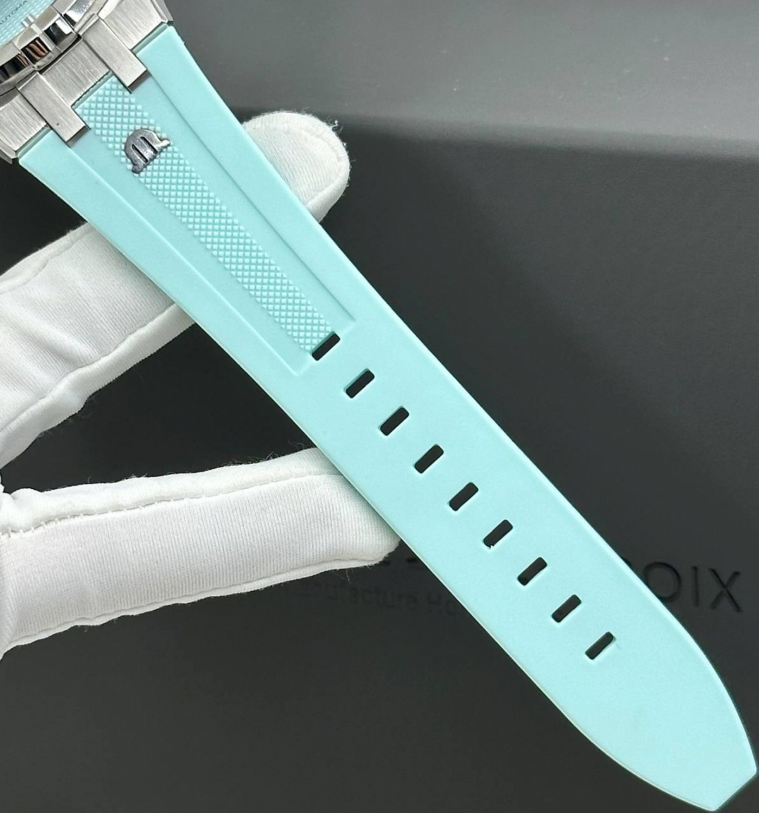 Популярные Часы Maurice Lacroix Aikon Turquoise