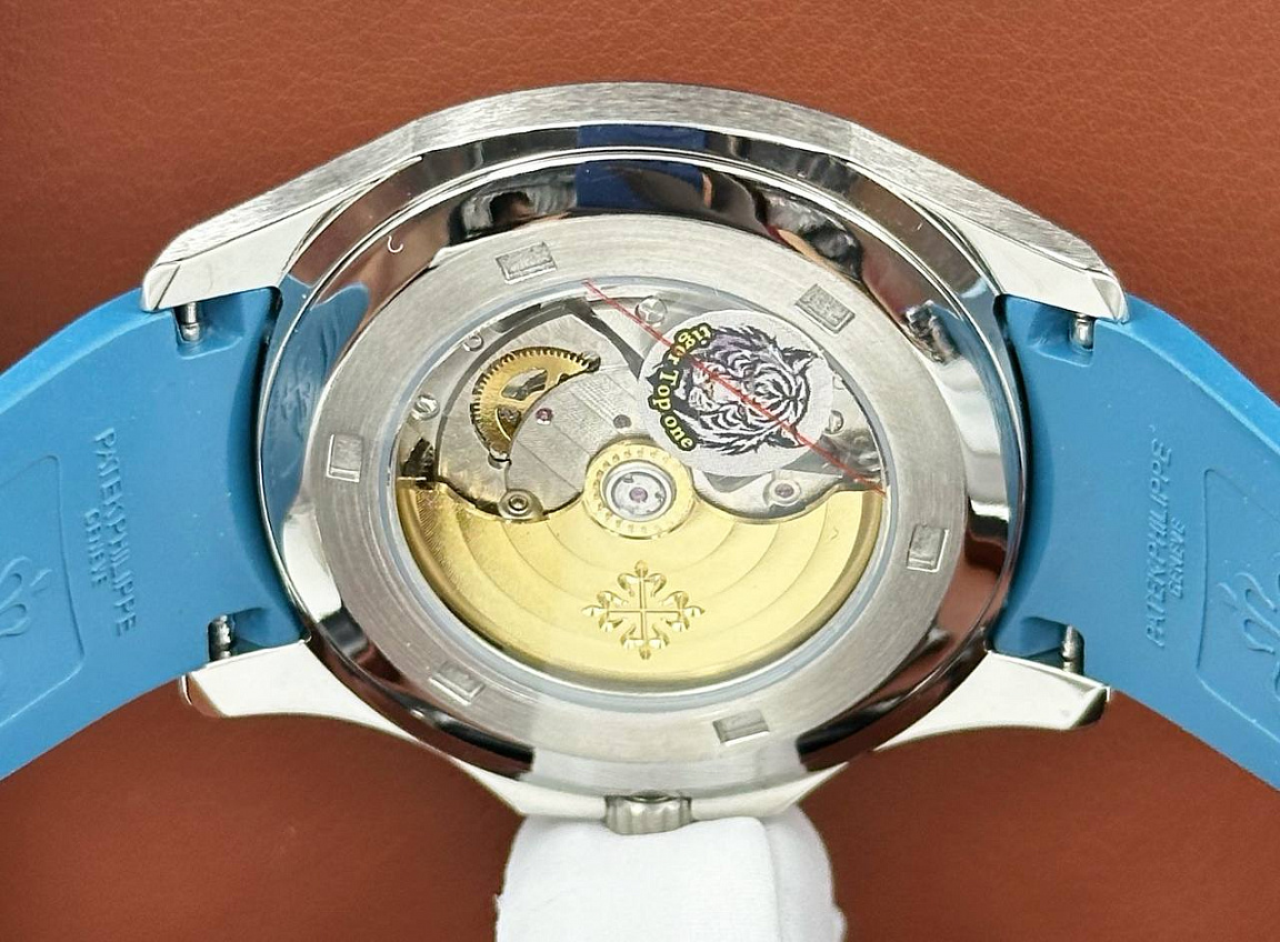 Мужские часы Patek Philippe Aquanaut Style