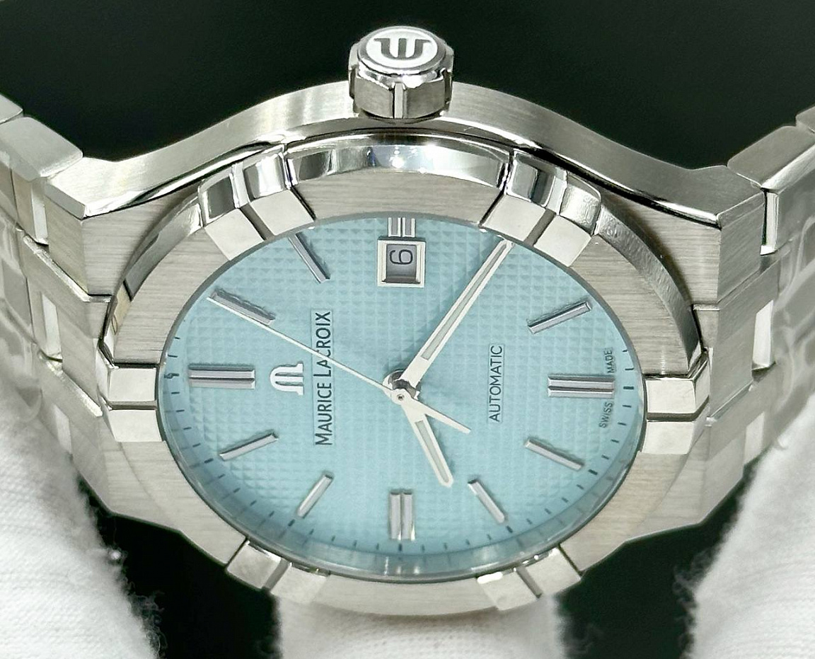 Популярные Часы Maurice Lacroix AikonA utomatic Limited Summer Edition