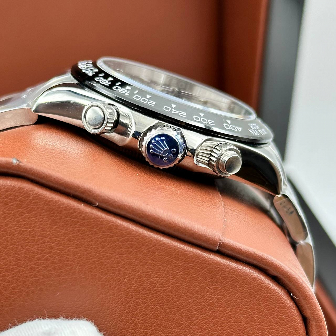 Шикарные часы Rolex - Daytona