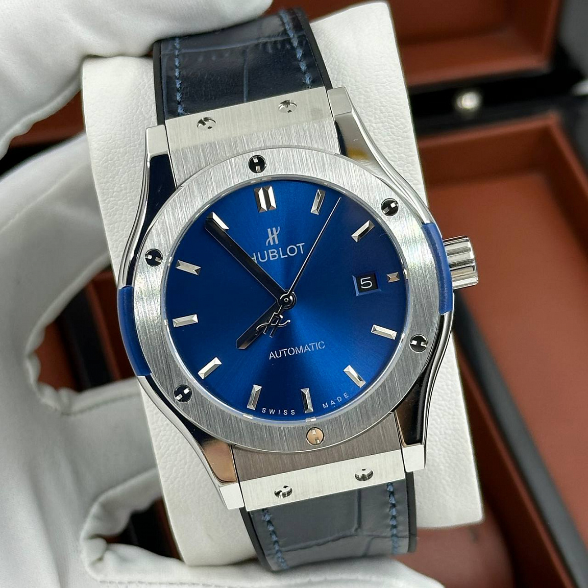 Классические часы Hublot - Classic Fusion