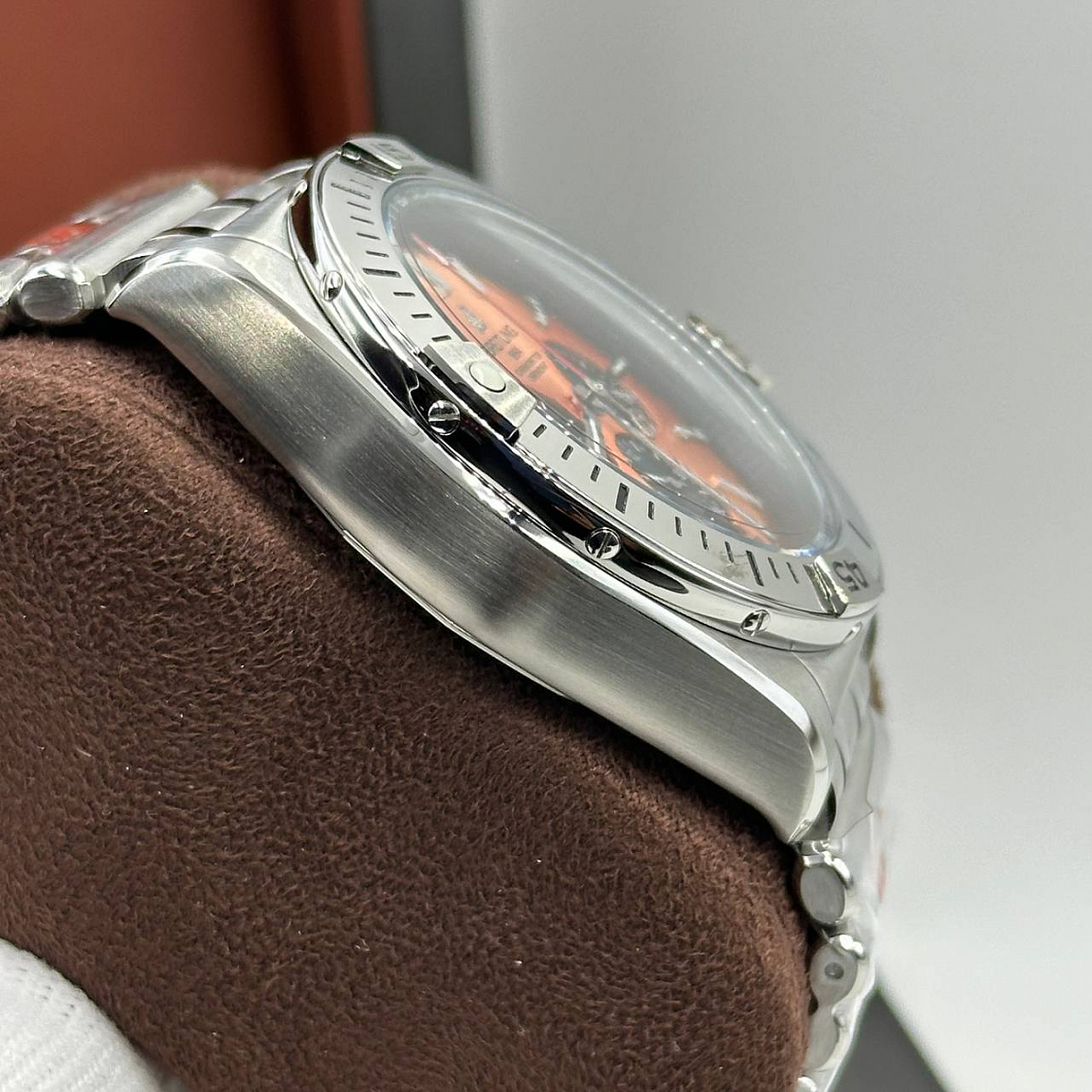 Мощные часы Breitling - Chronomat