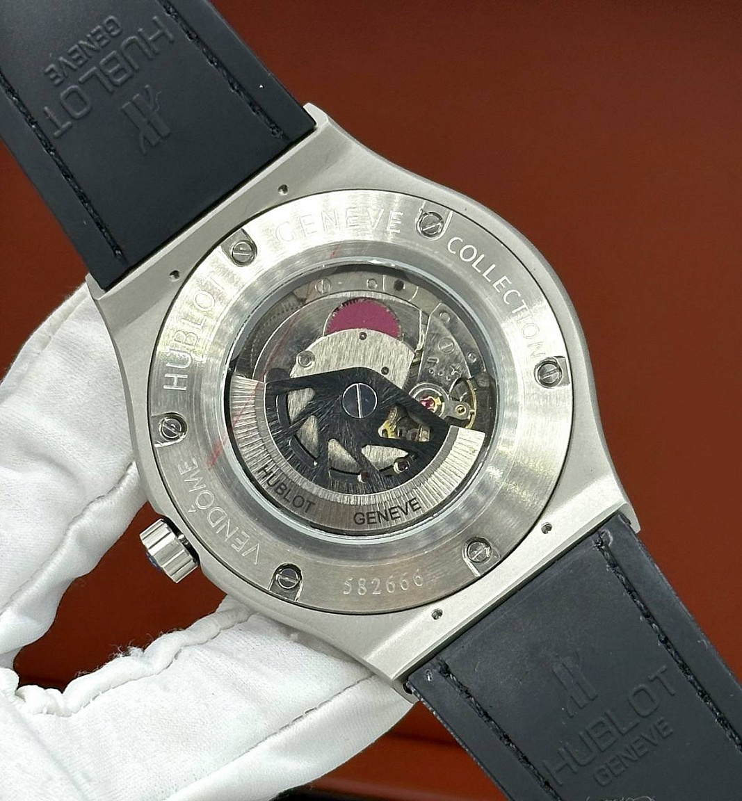 Классические часы Hublot - Classic Fusion