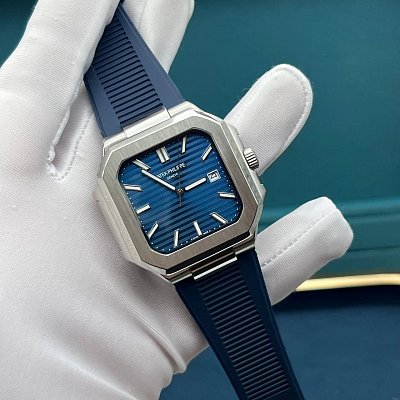 Механика премиум класса Patek Philippe Cubitus 45 мм