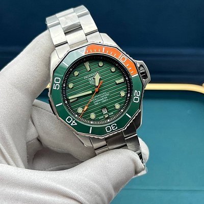 Механика премиум класса Tag Heuer Aquaracer Superdiver 44 мм