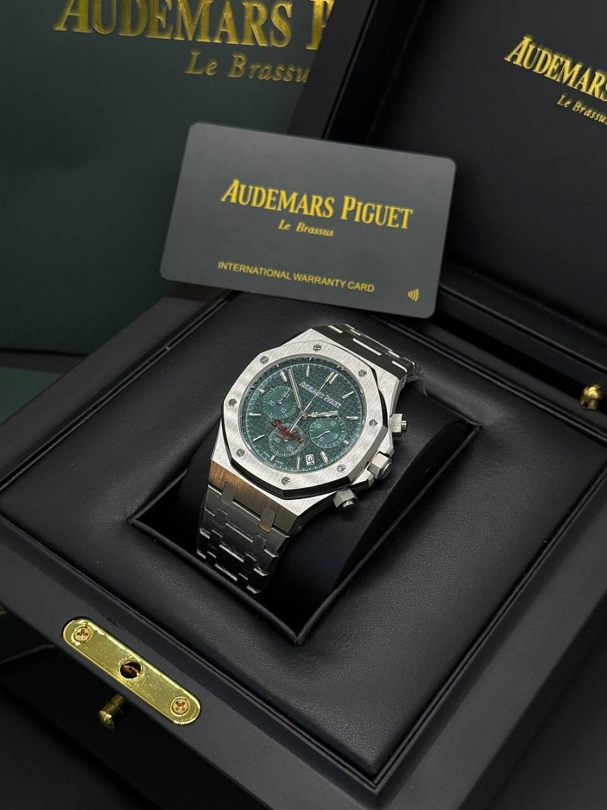 Audemars Piguet Royal Oak Offshore Chronograph 41 мм с зелёным циферблатом, сапфировым стеклом и стальным корпусом 316L