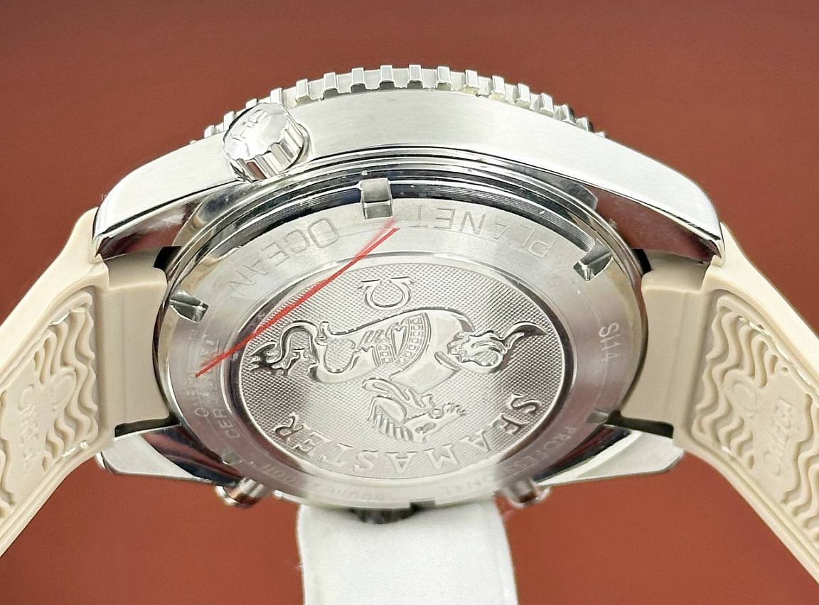 Мужские часы Omega Seamaster Planet Ocean Chronograph